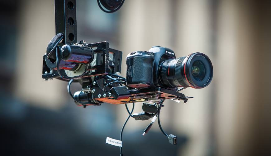 科技赋能生活：囊谦县产品视频拍摄开启智能新时代