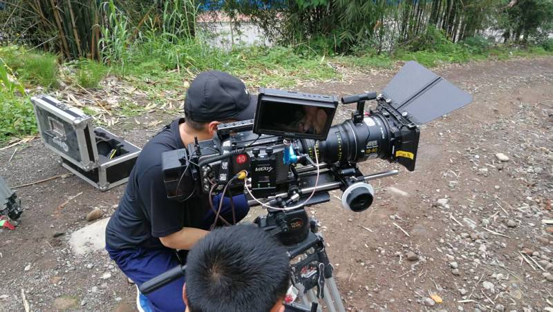 囊谦县产品宣传视频拍摄公司：匠心独运，雕琢品牌名片